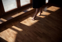 tiptoe squeaky bamboo floors